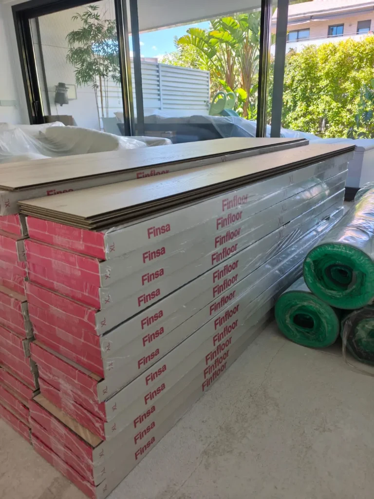 Material de parquet preparado para una nueva instalación